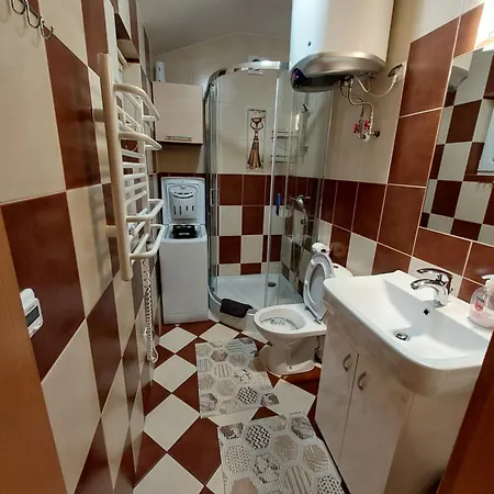 Drewniany Na Wiejskiej 鲁比亚托沃