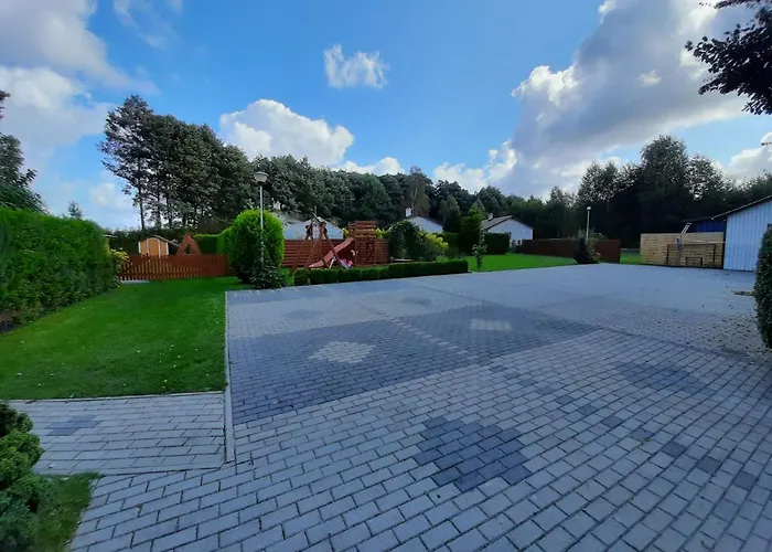 Drewniany Na Wiejskiej *