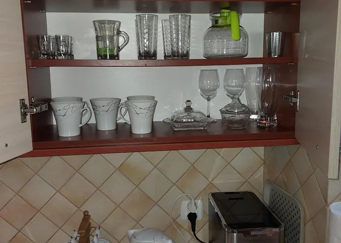 Drewniany Na Wiejskiej *